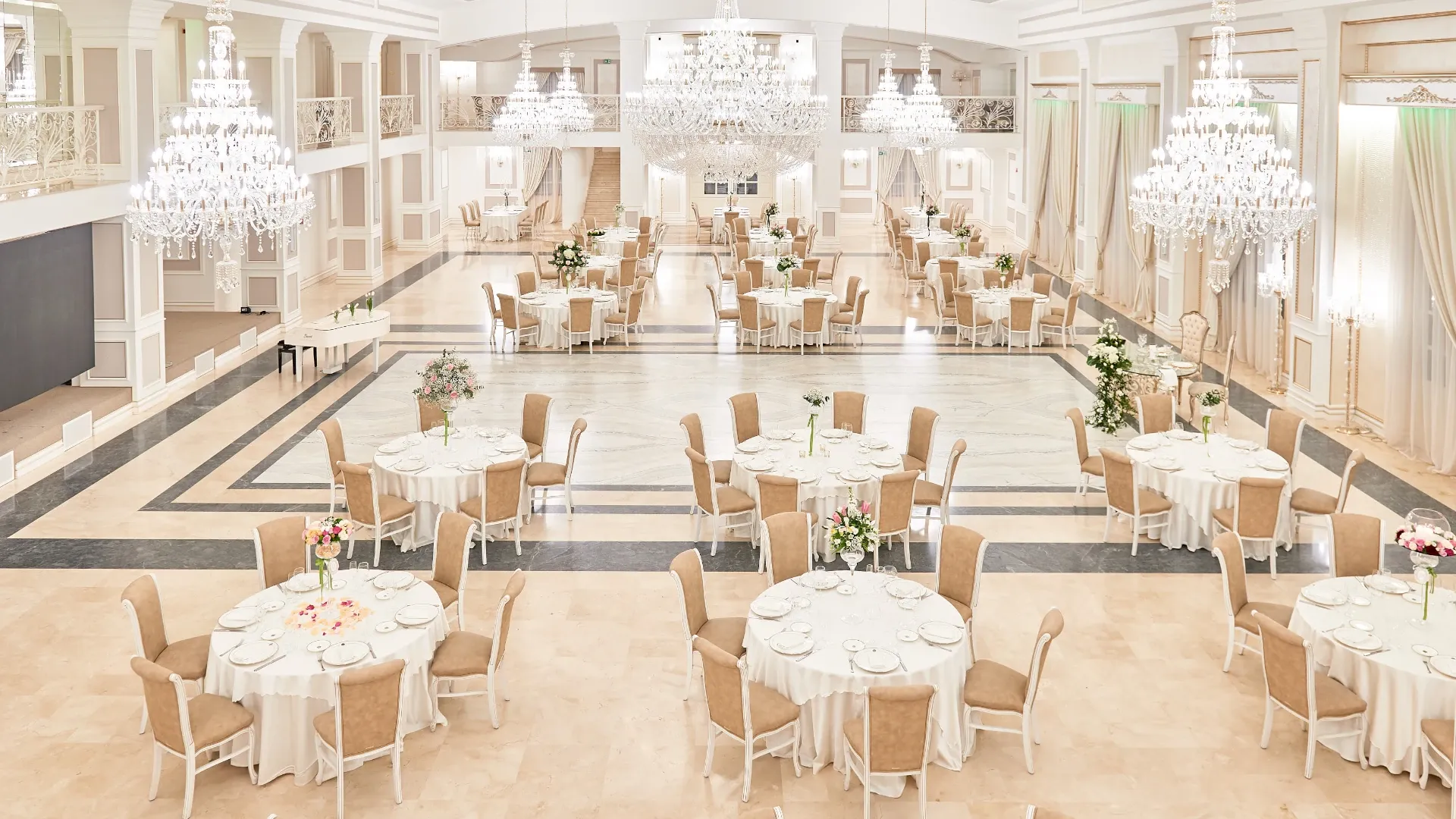 Sala Reale Reggia dei Tessali location matrimoni Puglia